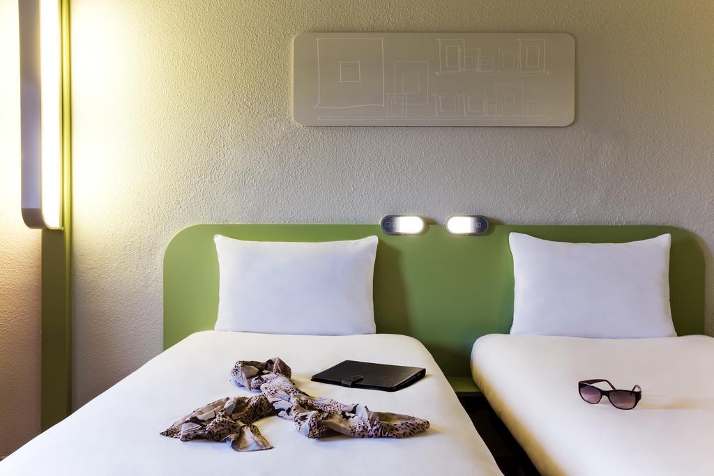 Ibis Budget Concarneau Exteriör bild